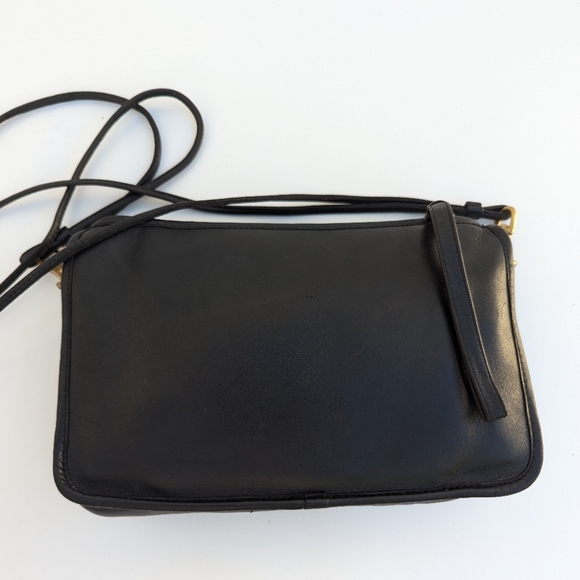 ❤️COACH VINTAGE WOMEN'S LEATHER SHOULDER BAG - Picture 2 of 13